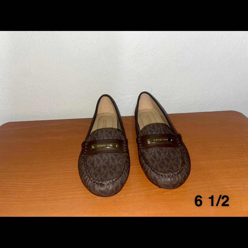 Michael Kors Flats